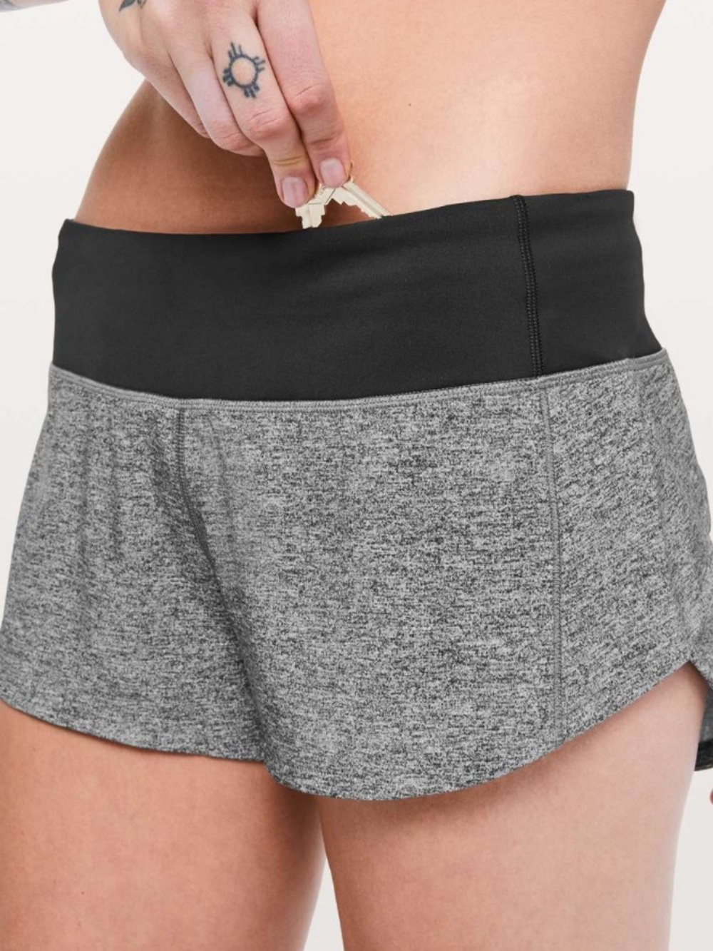 Lululemon Women’s Speed Up Short *2.5" Heather Lux Multi Black